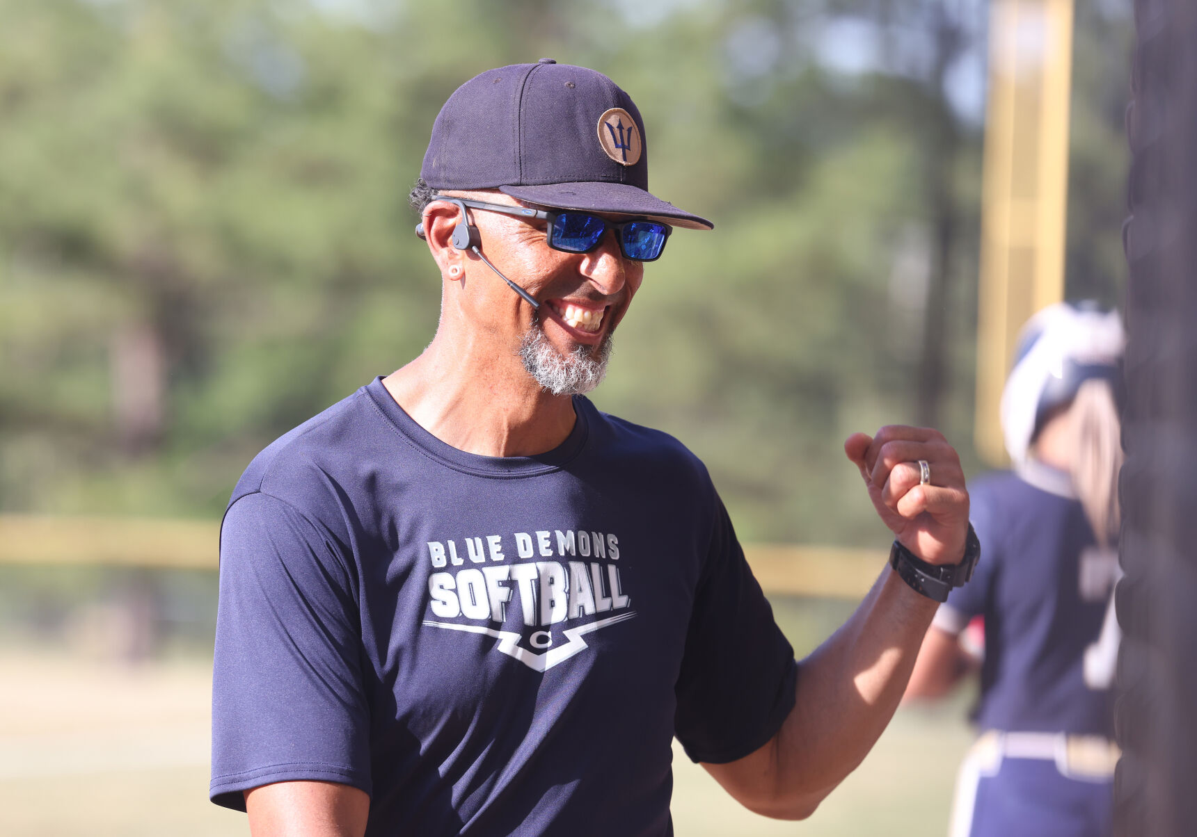 051125-roa-sp-softball-p01